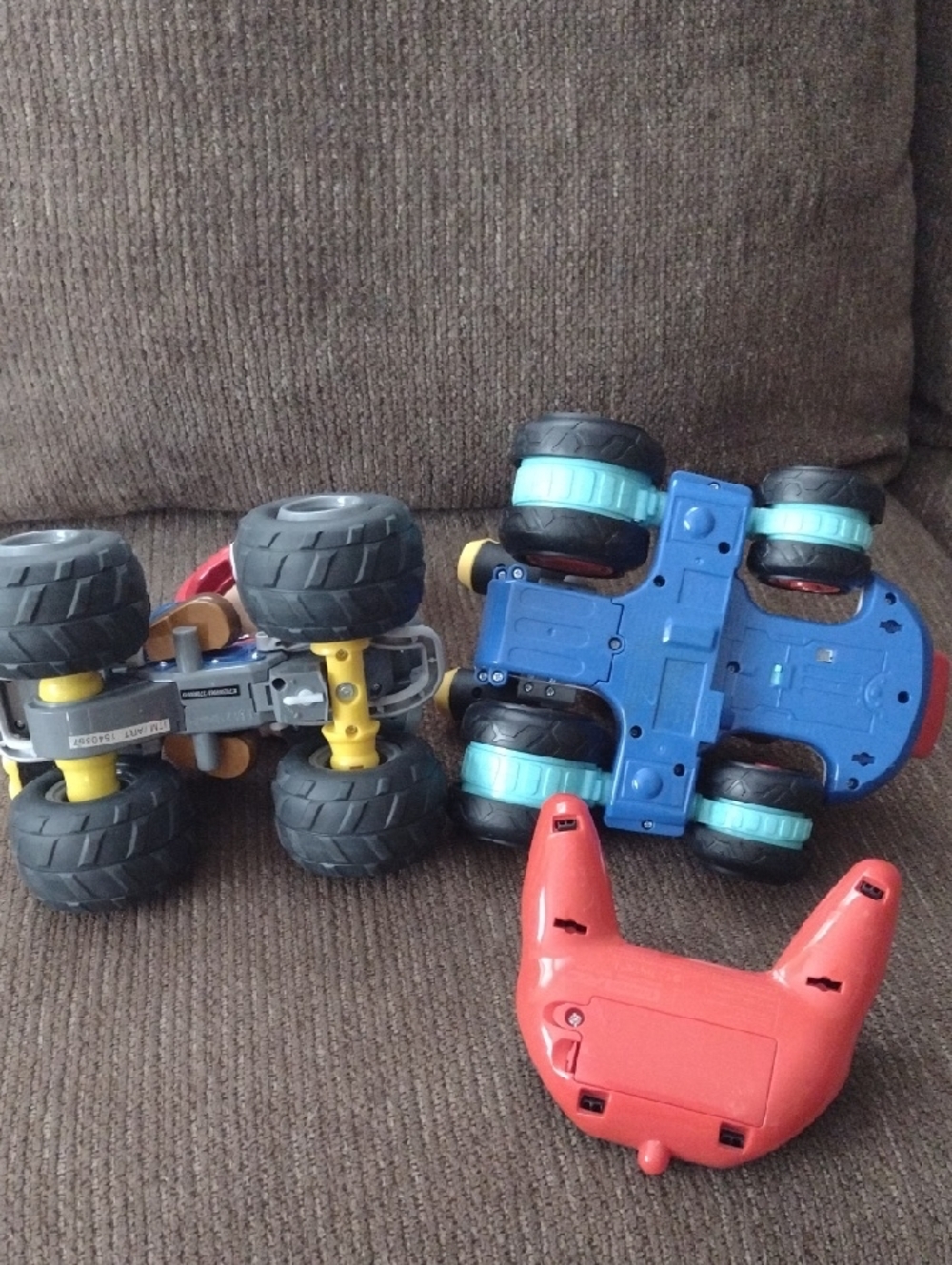 Mario Four Wheeler & Racer One Remote - Picture 5 of 5